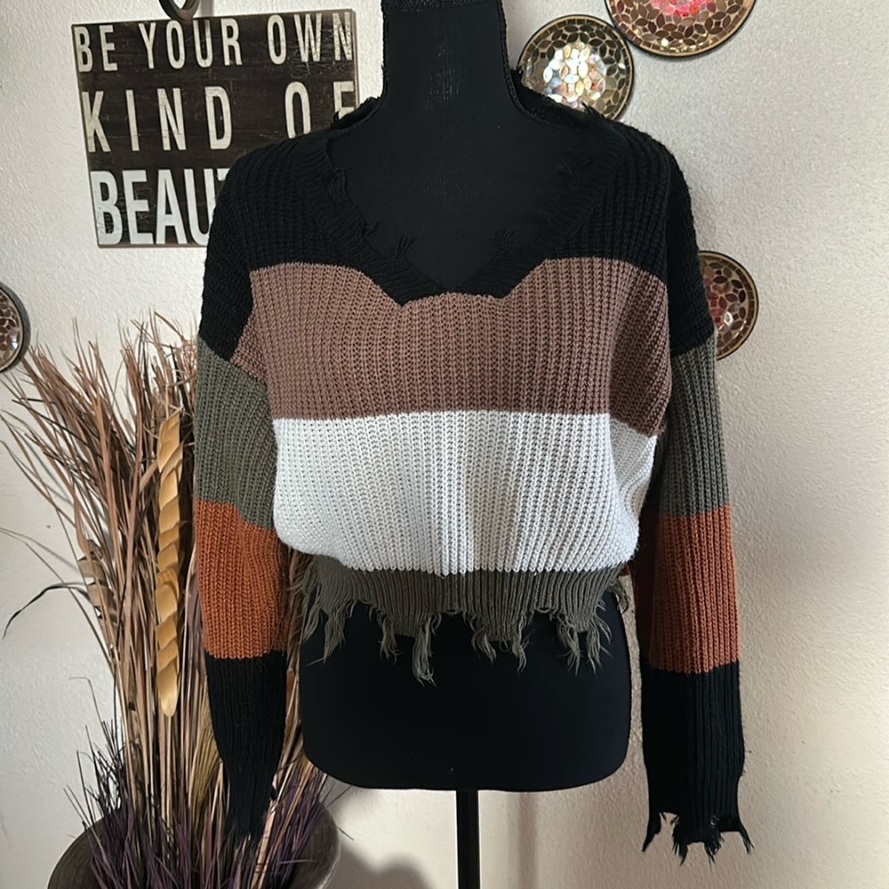 5 for $25 deal- Fashion on earth S fray ended sweater
